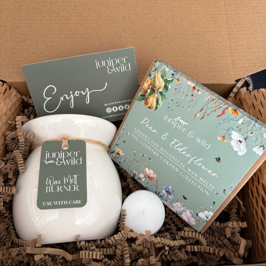 Wax Melt & Burner Gift Set - English Pear & Freesia : Bright, Fresh Uplifting Floral Fragrance